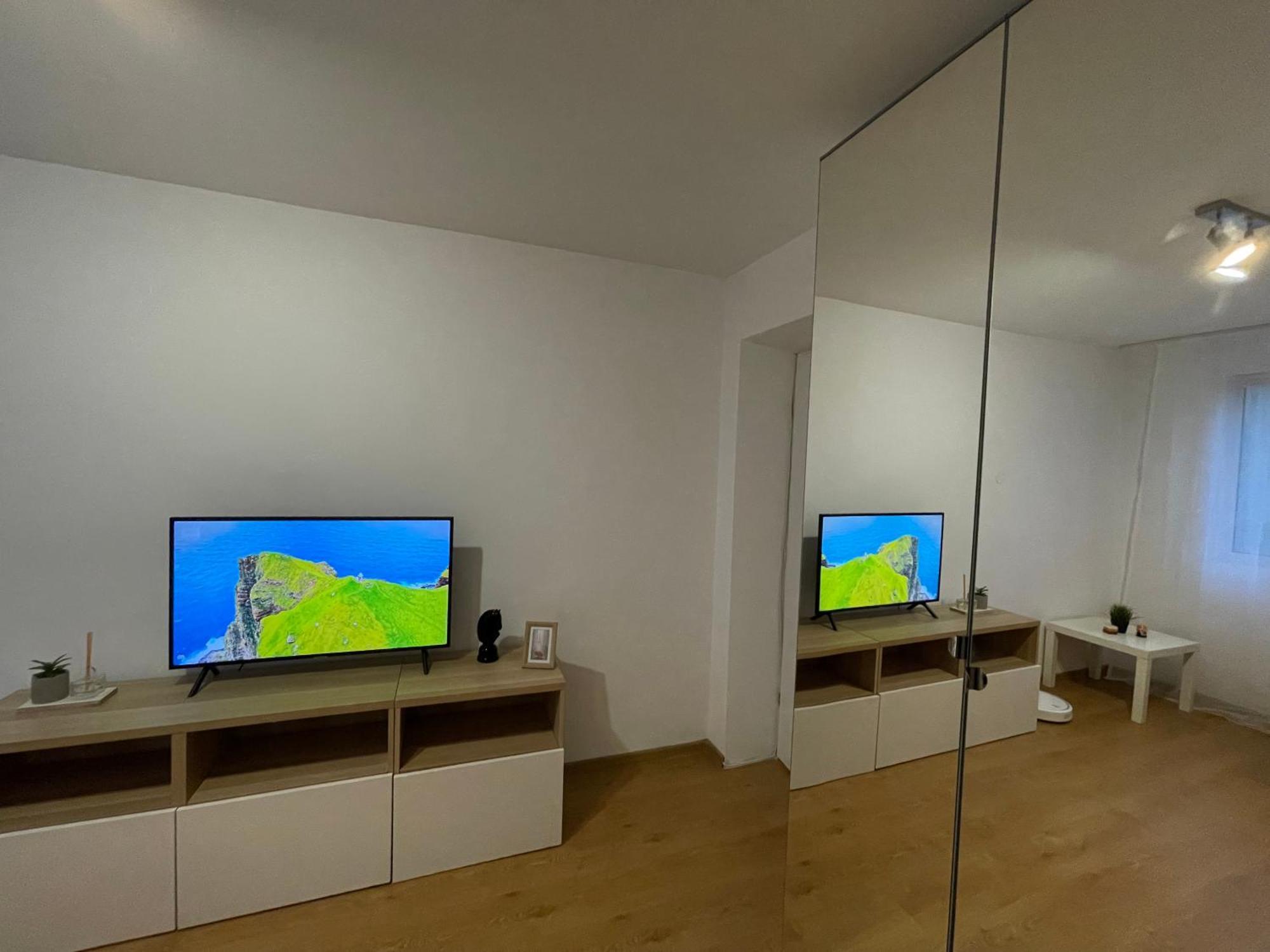 Zen Escape Luxury Retreat Apartment Bucureşti Ngoại thất bức ảnh